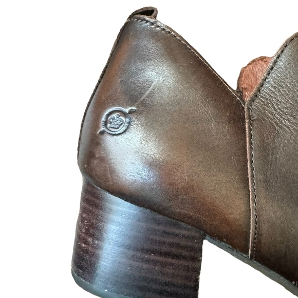 BORN Women's Cognac Brown Aneto Stacked Heel Square Toe Bootie Size 9 - Picture 5 of 10